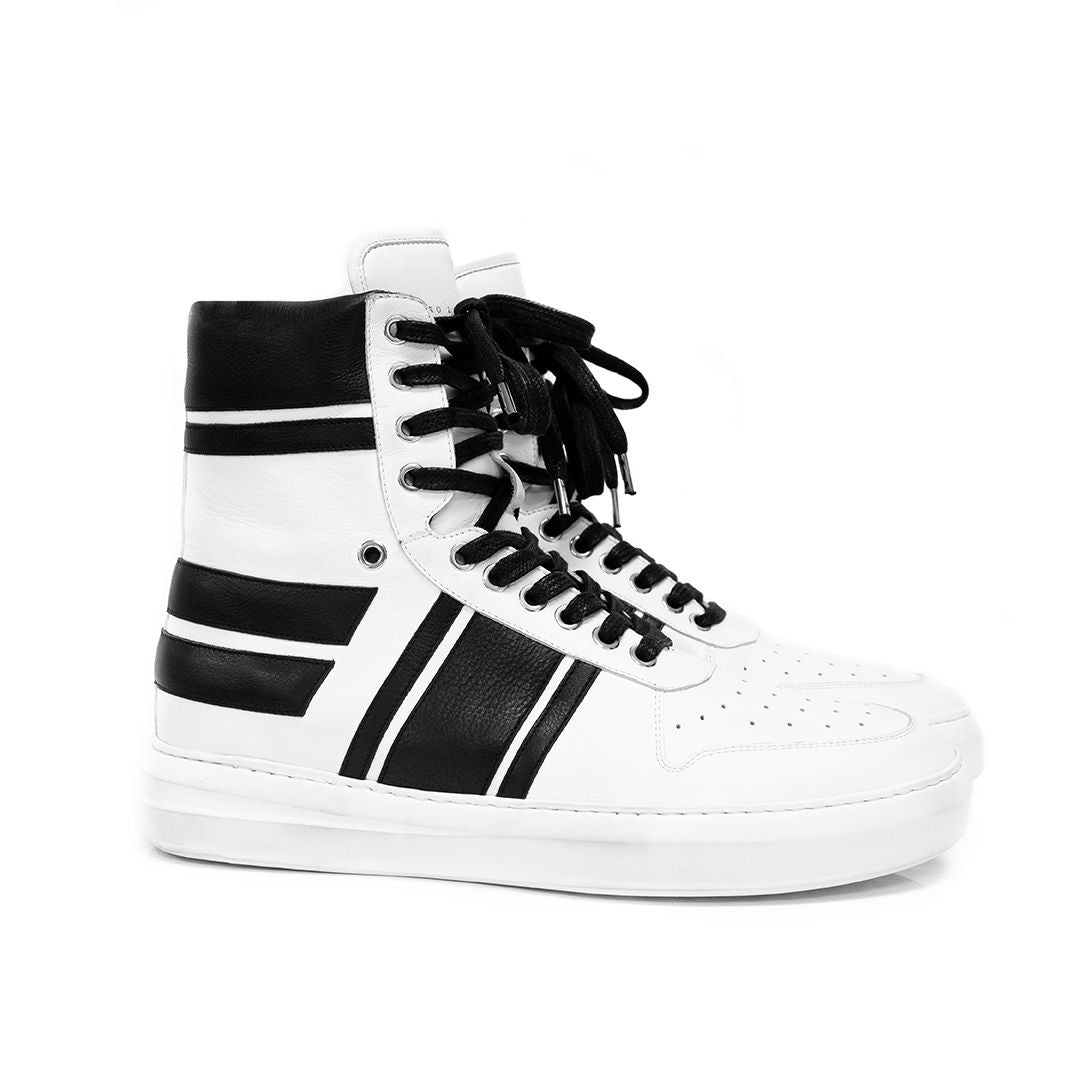 THE DAMIETTE SNEAKERS